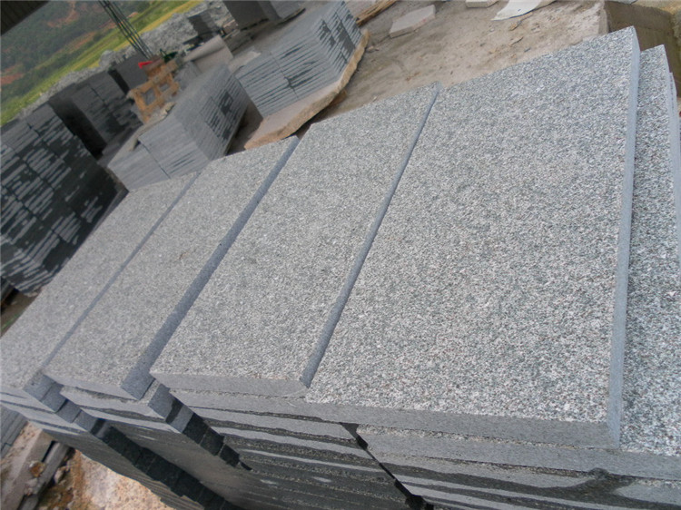 China G612 Green Granite Tiles